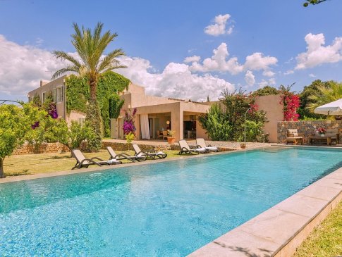 Pool mit Blick zum Anwesen, Finca Son Puca, Buger