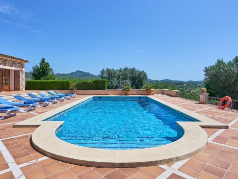 Zugang zum Pool über Treppen, Finca Pujolet, Alqueria Blanca