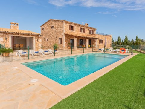 Wohngebäude mit Poolbereich, Ultimo Paraiso, Calonge