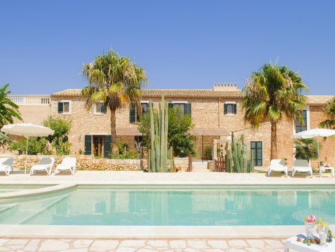 Finca Mondrago Duri, Porto Petro