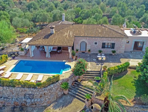 Finca Antic Petit, Muro
