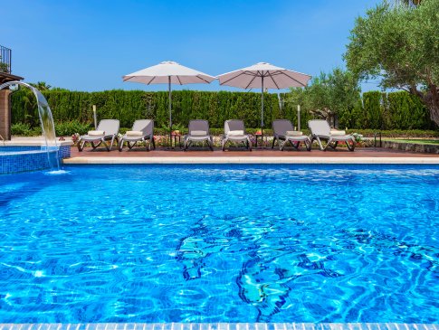 Pool mit Wasserfontäne, Finca Morell Vell, Pollensa